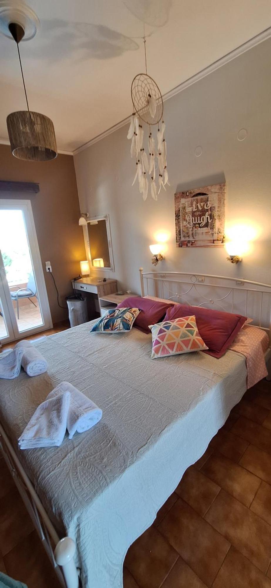 Sausan Hotel Sidárion Chambre photo